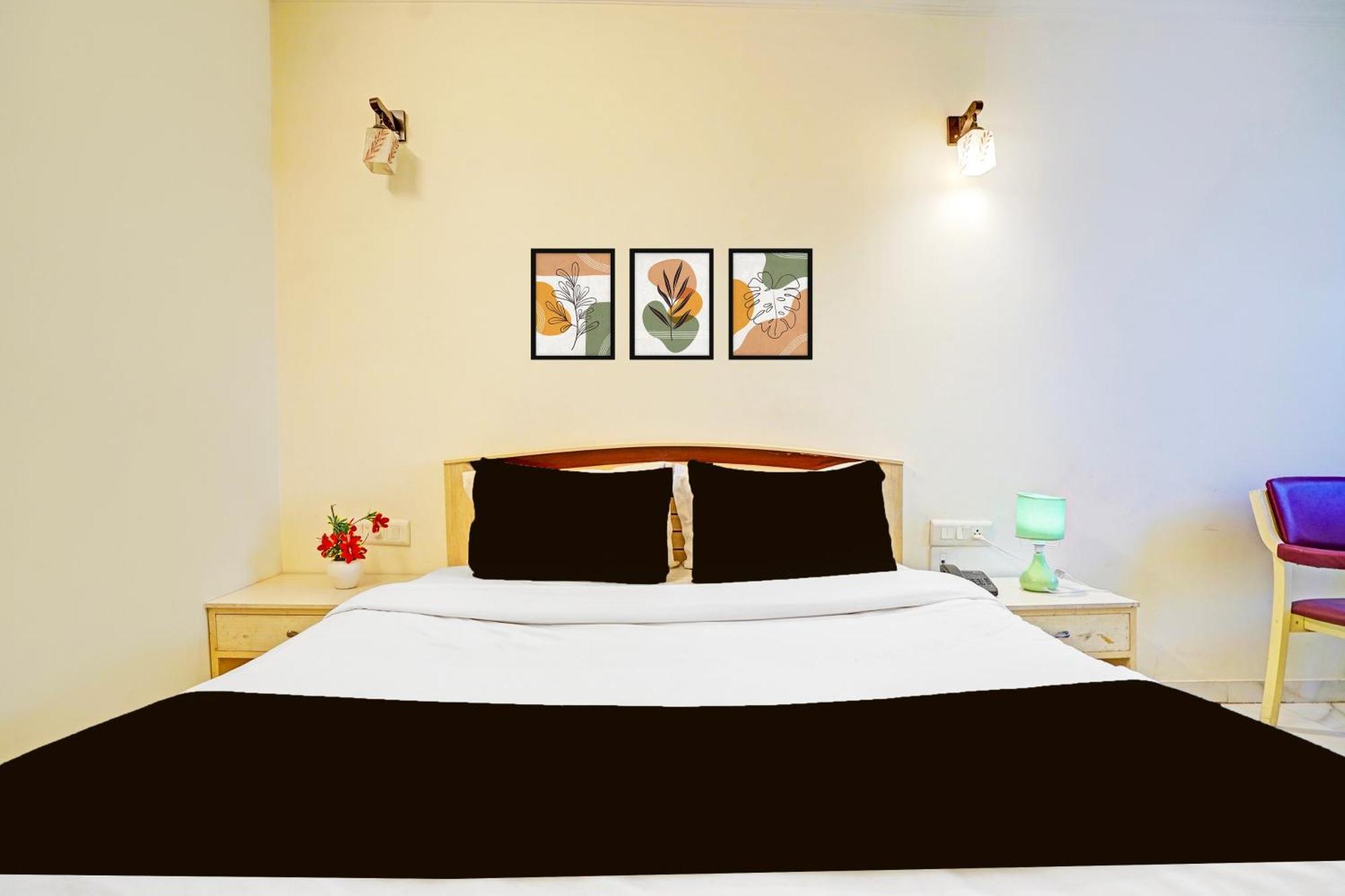 Townhouse Oak Nirman Nagar Mansarovar ชัยปุระ ภายนอก รูปภาพ