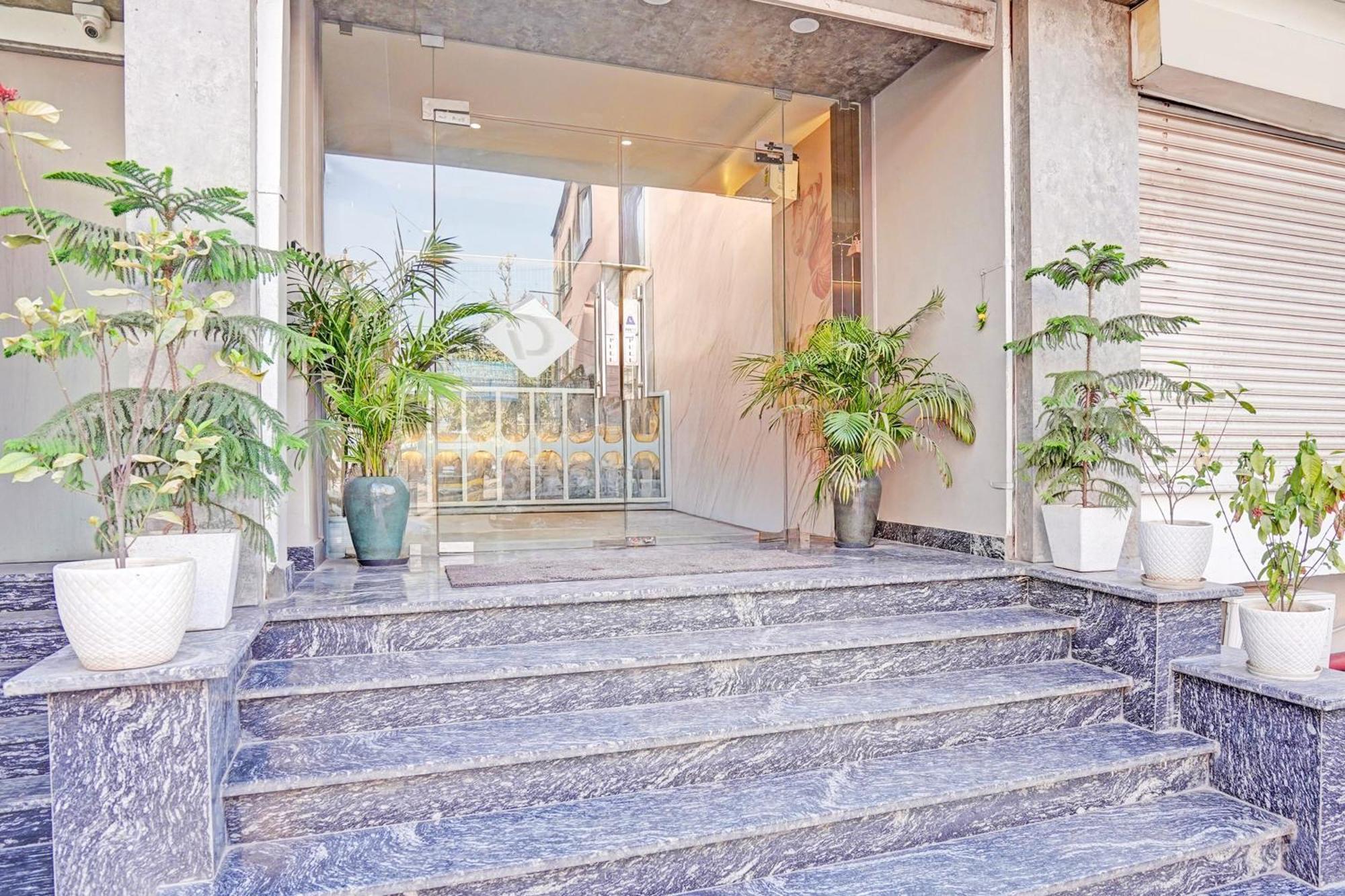 Townhouse Oak Nirman Nagar Mansarovar ชัยปุระ ภายนอก รูปภาพ